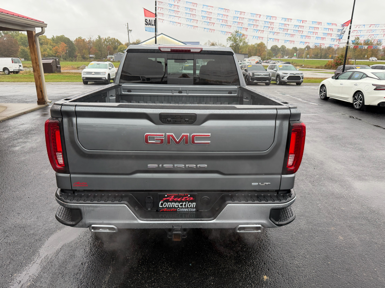 GMC Sierra 1500 4WD Crew Cab 147" SLT 2021 GMC Sierra 1500 4WD Crew Cab 147" SLT 2021