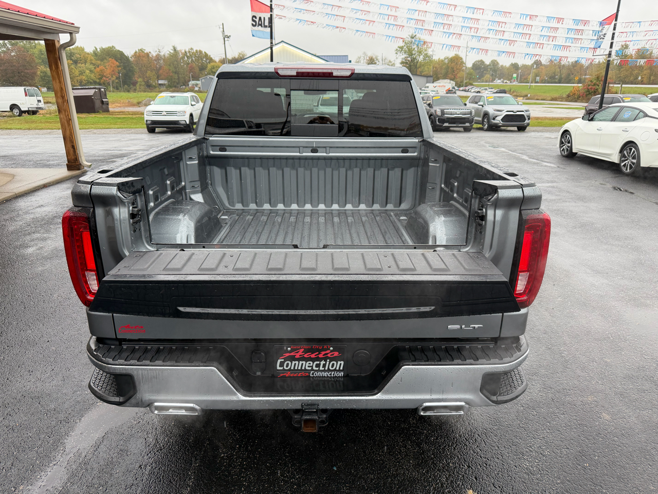 GMC Sierra 1500 4WD Crew Cab 147" SLT 2021 GMC Sierra 1500 4WD Crew Cab 147" SLT 2021