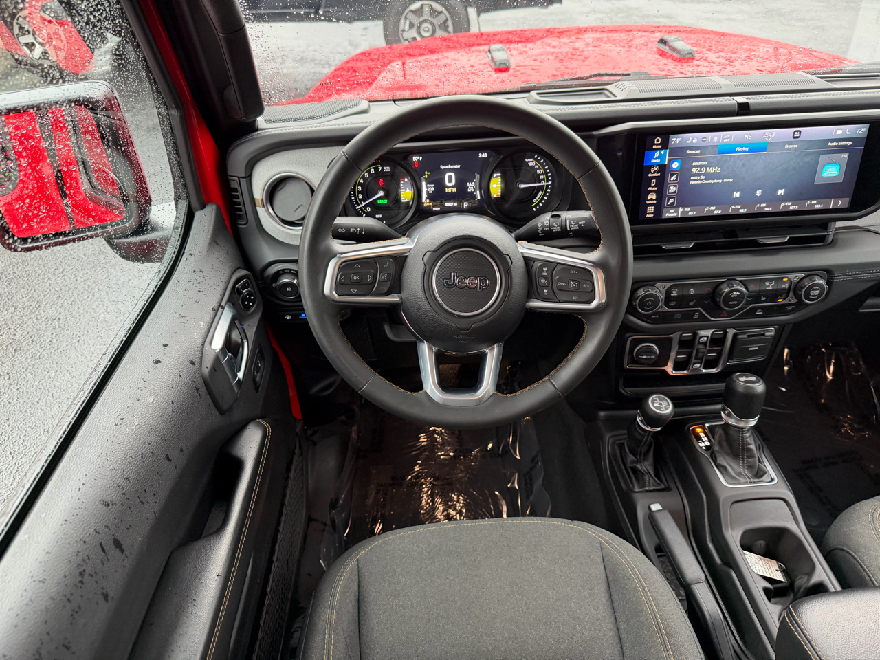 Jeep Wrangler 4xe Sahara 4x4 2024 Jeep Wrangler 4xe Sahara 4x4 2024