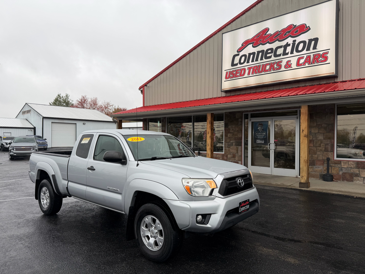 2012 Toyota Tacoma 4WD Access Cab V6 MT (Natl)