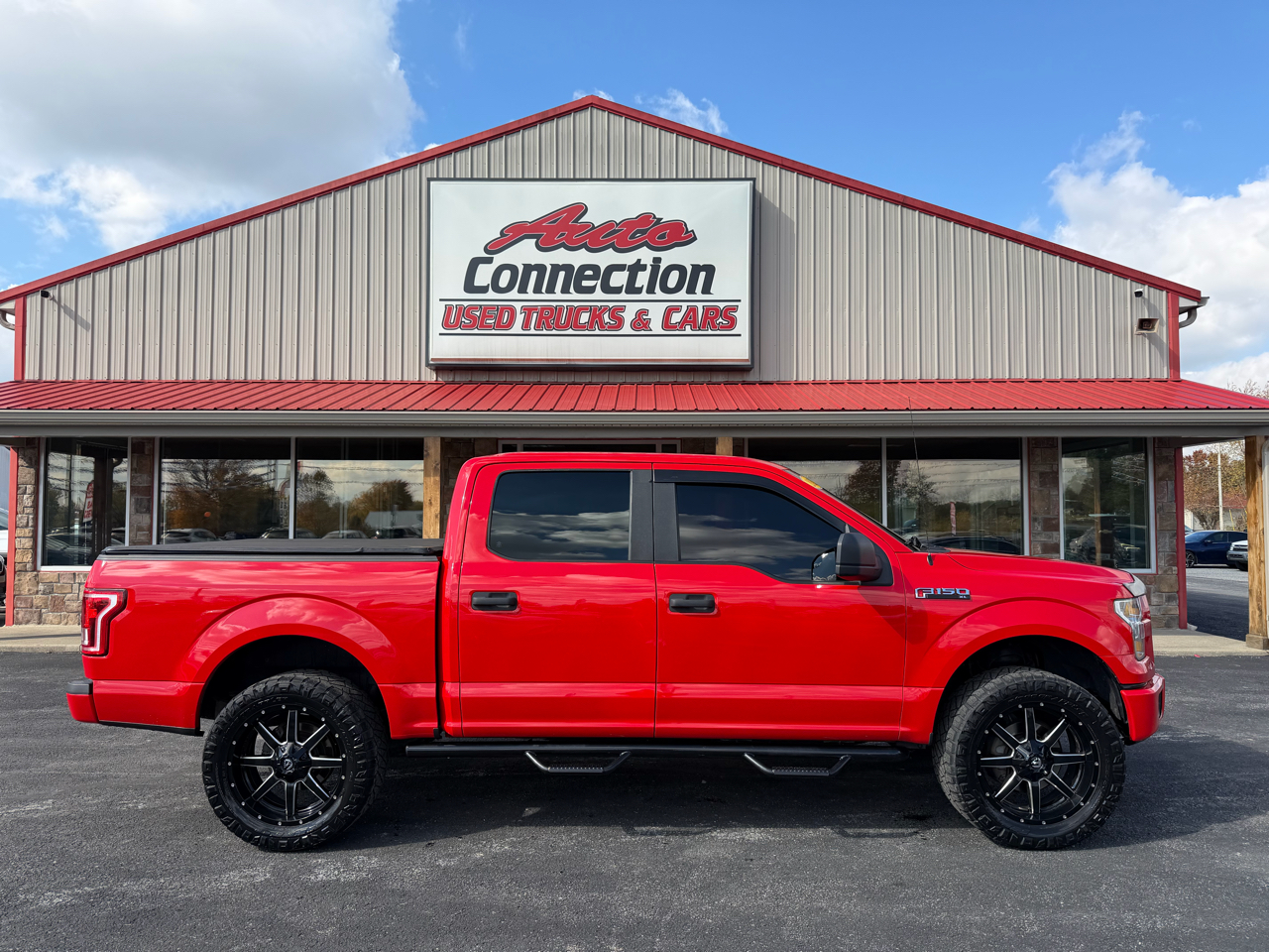 Ford F-150 4WD SuperCrew 150" XL 2015 Ford F-150 4WD SuperCrew 150" XL 2015