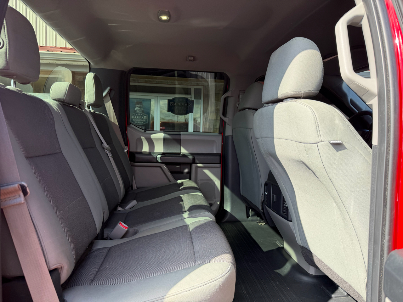 Ford F-150 4WD SuperCrew 150" XL 2015 Ford F-150 4WD SuperCrew 150" XL 2015