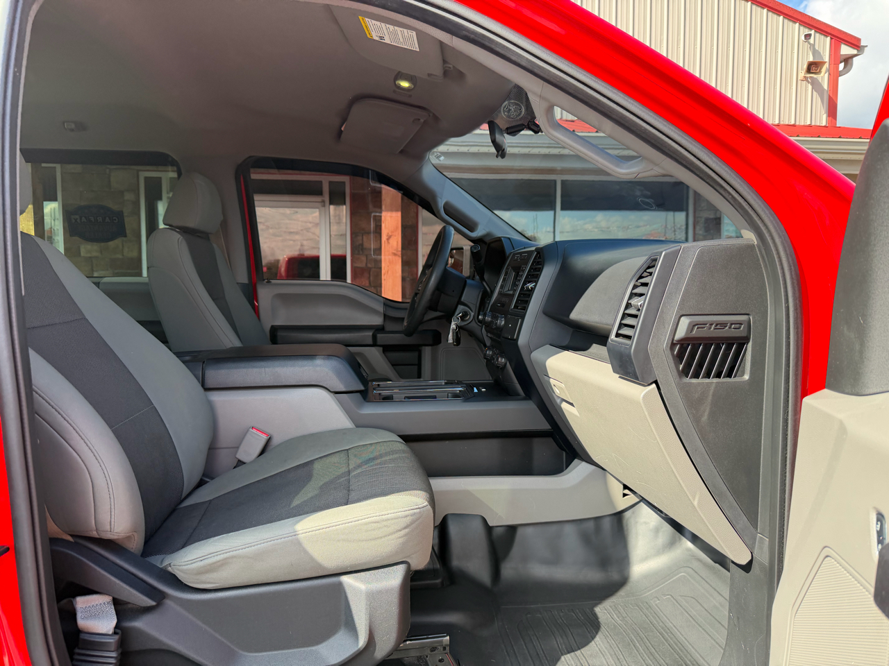 Ford F-150 4WD SuperCrew 150" XL 2015 Ford F-150 4WD SuperCrew 150" XL 2015