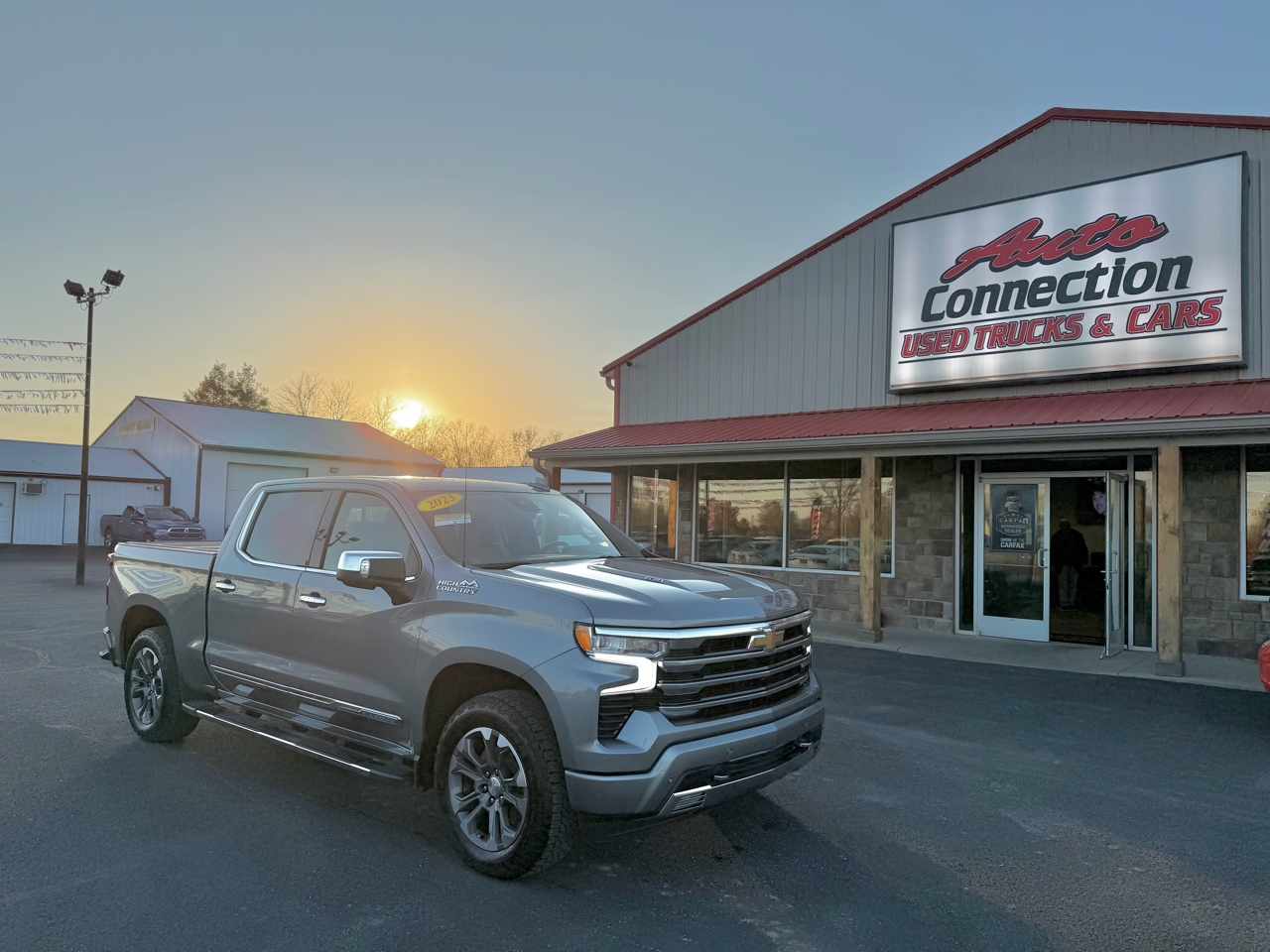2023 Chevrolet Silverado 1500 4WD Crew Cab 147" High Country