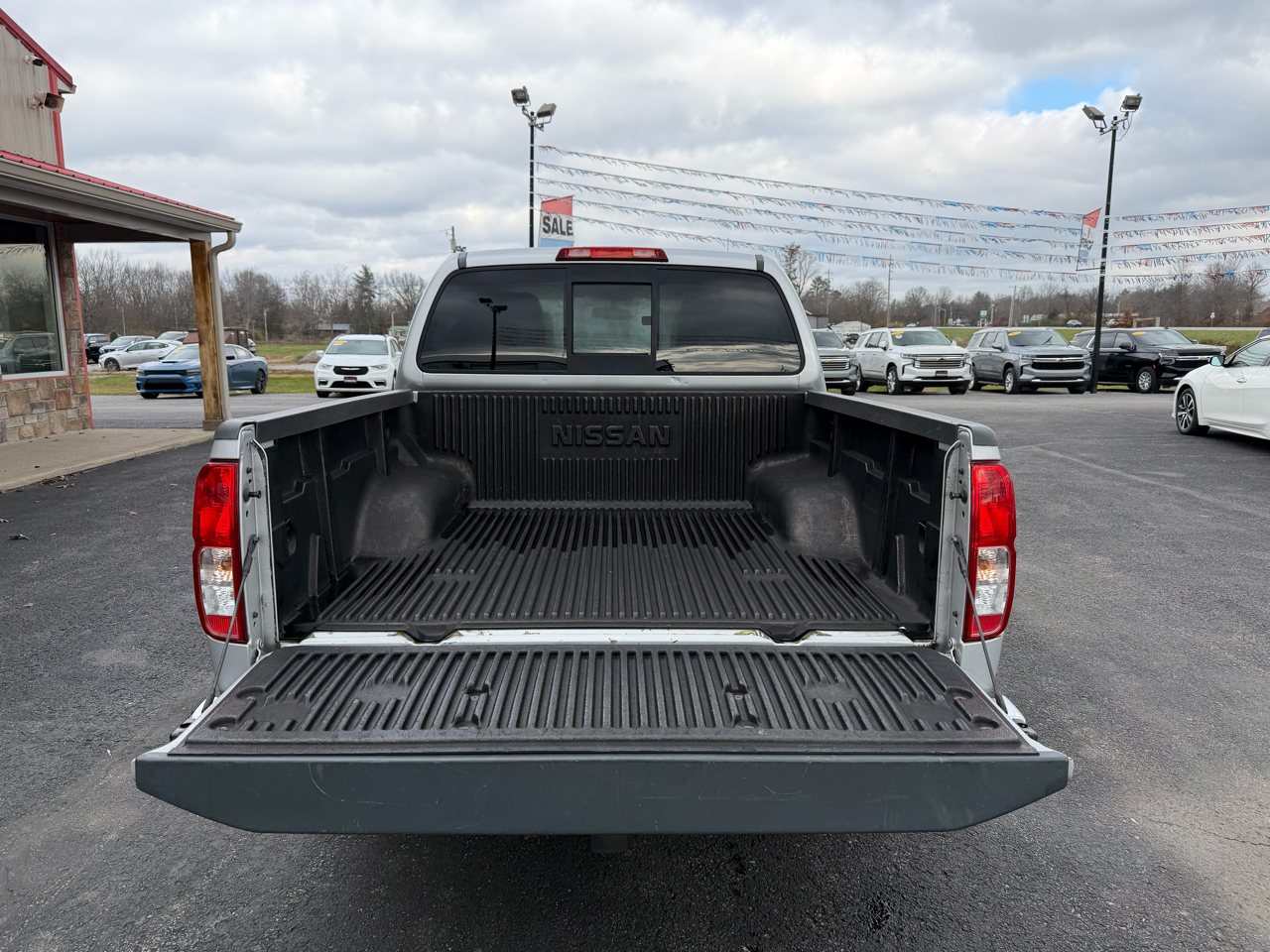 2014 Nissan Frontier Desert Runner photo 4