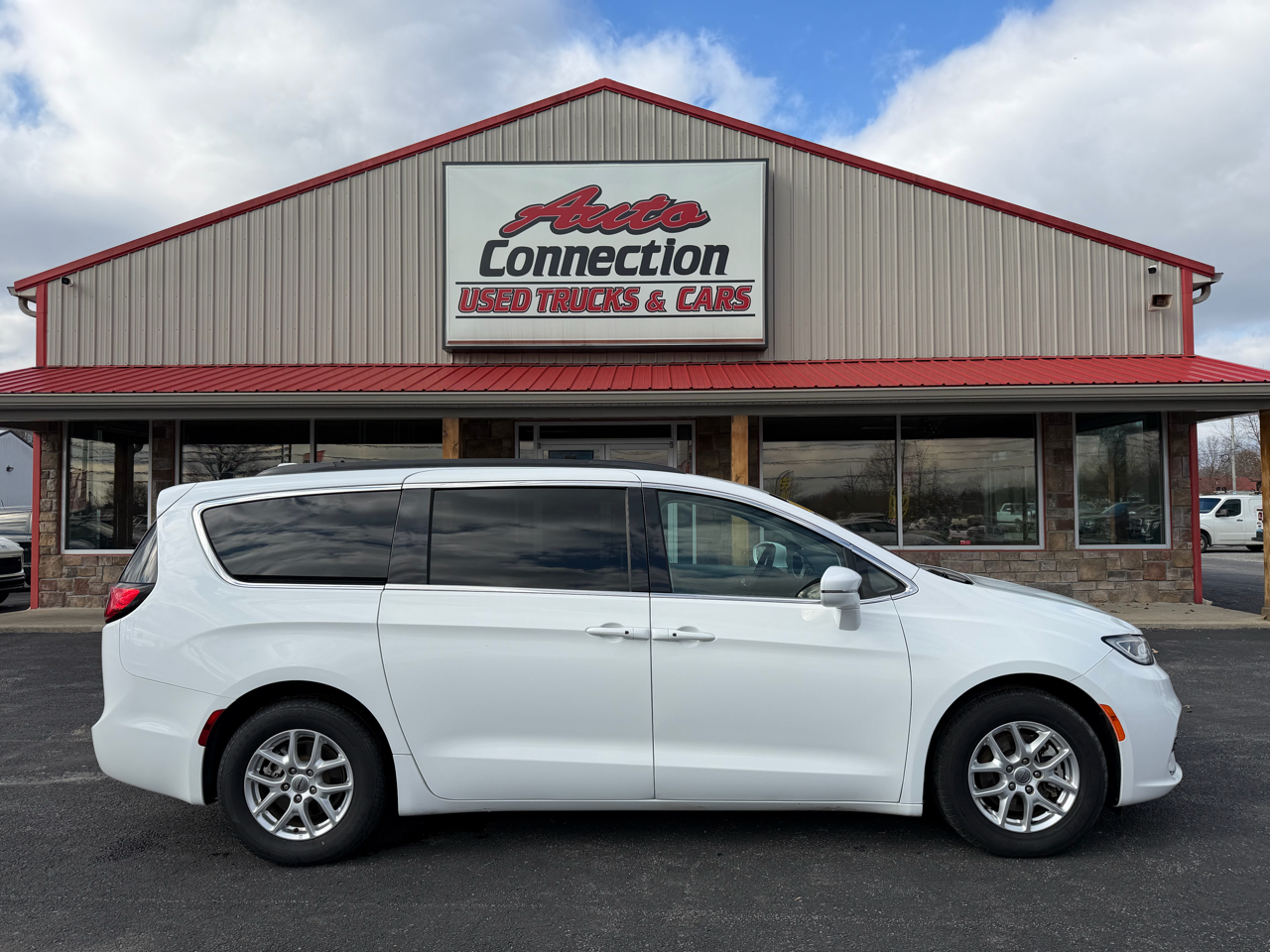 Chrysler Pacifica Touring L FWD 2022