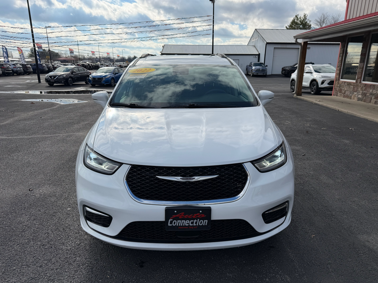 Chrysler Pacifica Touring L FWD 2022