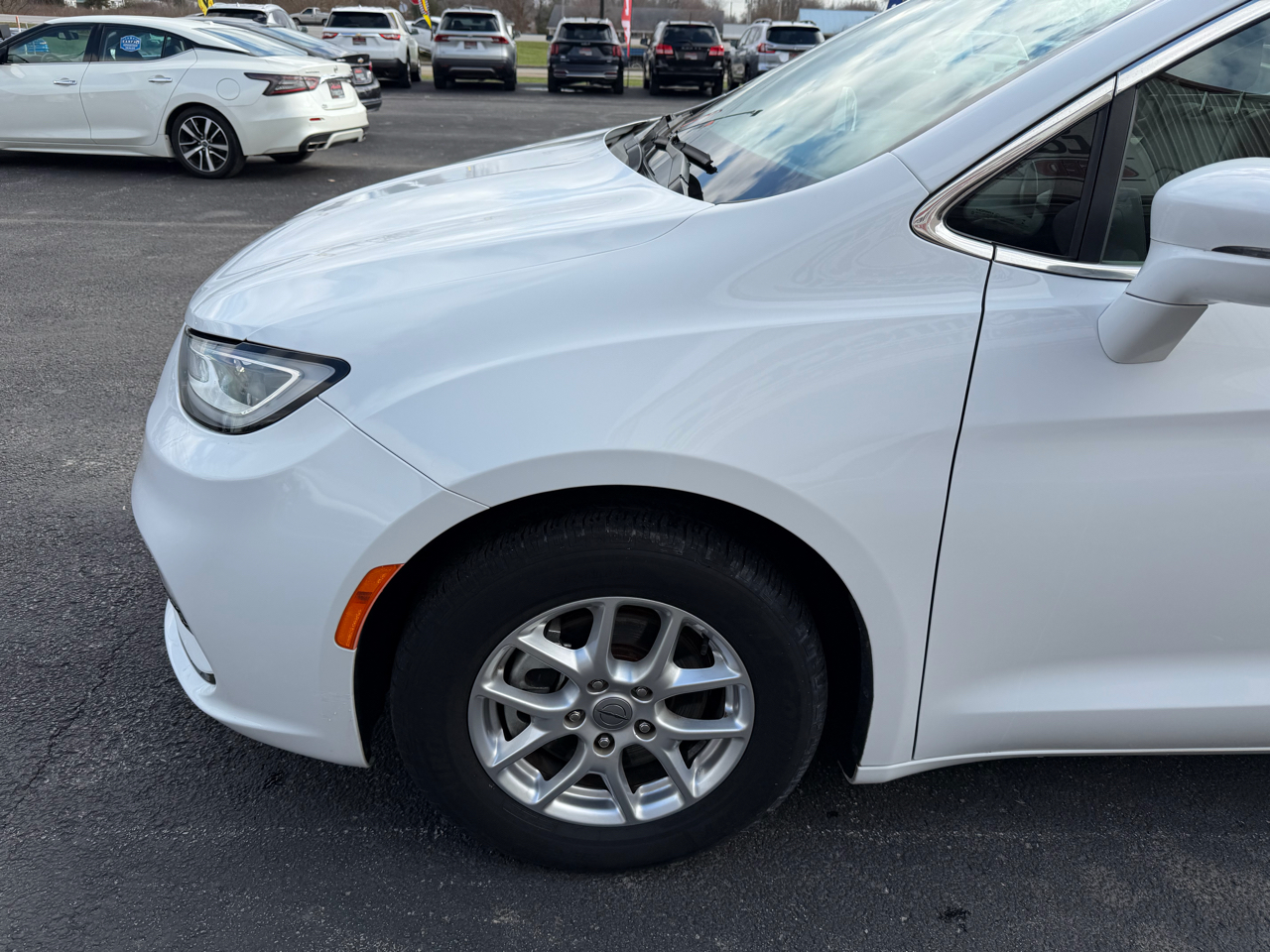 Chrysler Pacifica Touring L FWD 2022