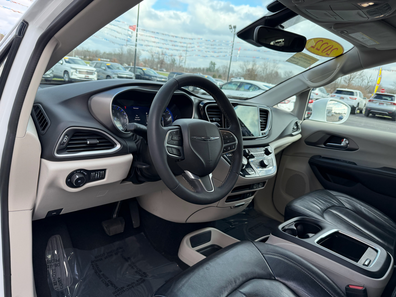 Chrysler Pacifica Touring L FWD 2022