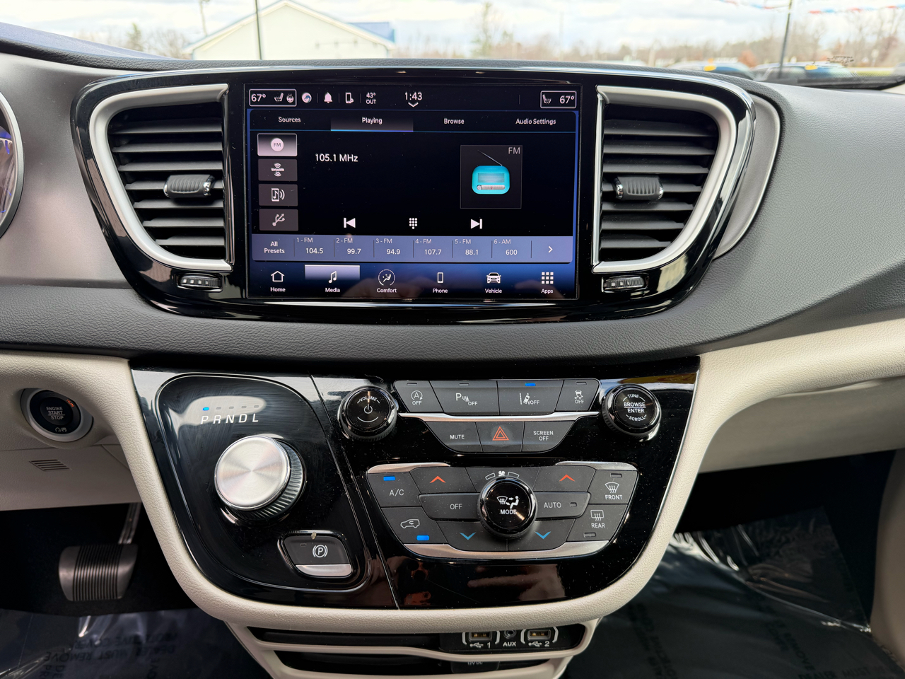 Chrysler Pacifica Touring L FWD 2022