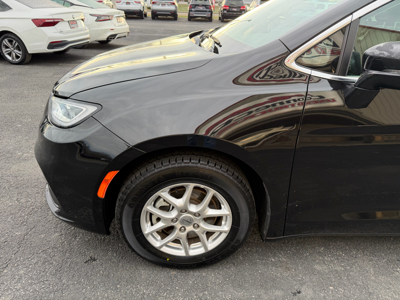 Chrysler Pacifica Touring L FWD 2024