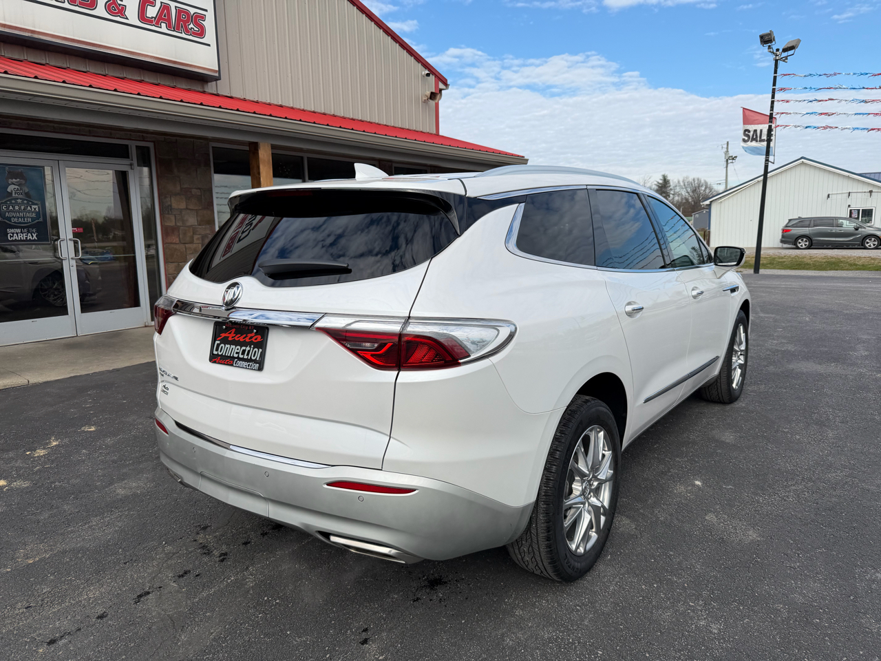 Buick Enclave AWD 4dr Essence 2023