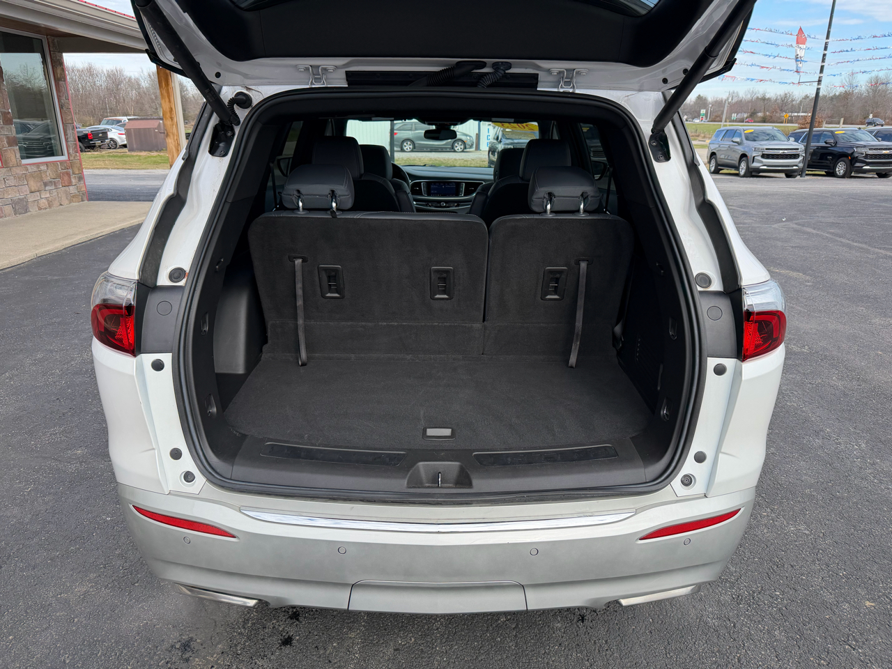 Buick Enclave AWD 4dr Essence 2023