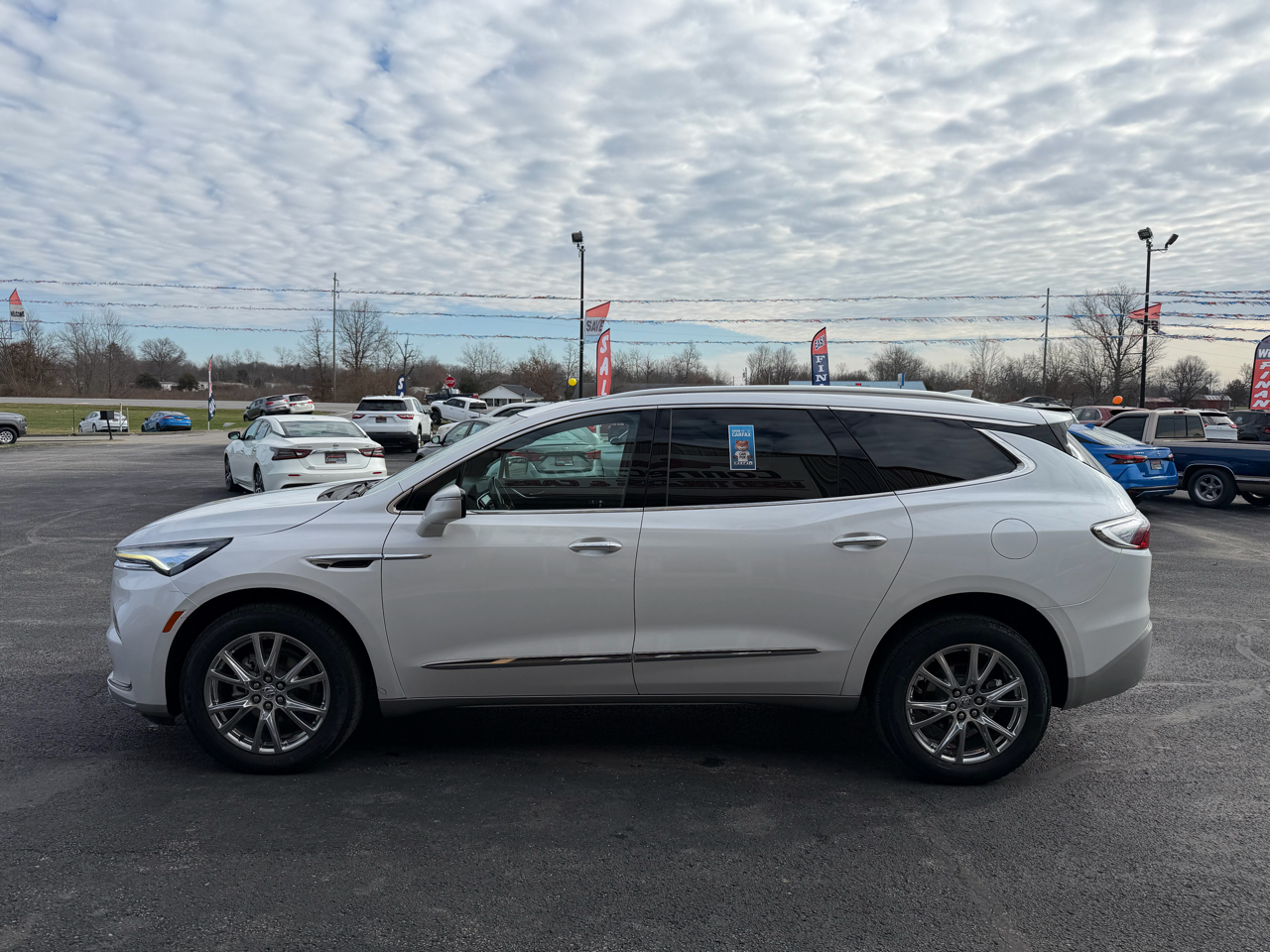 Buick Enclave AWD 4dr Essence 2023