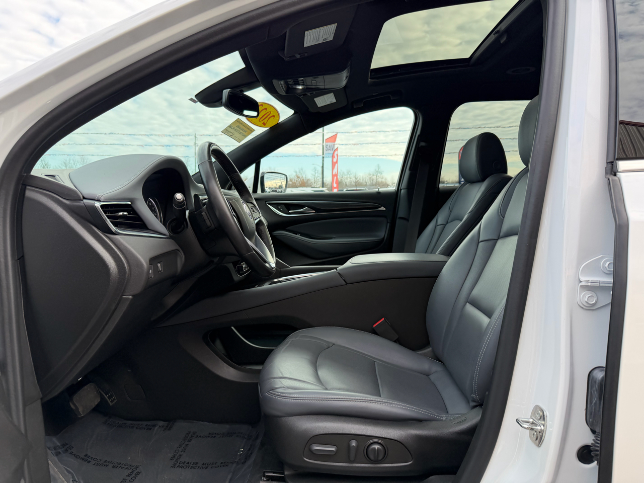 Buick Enclave AWD 4dr Essence 2023