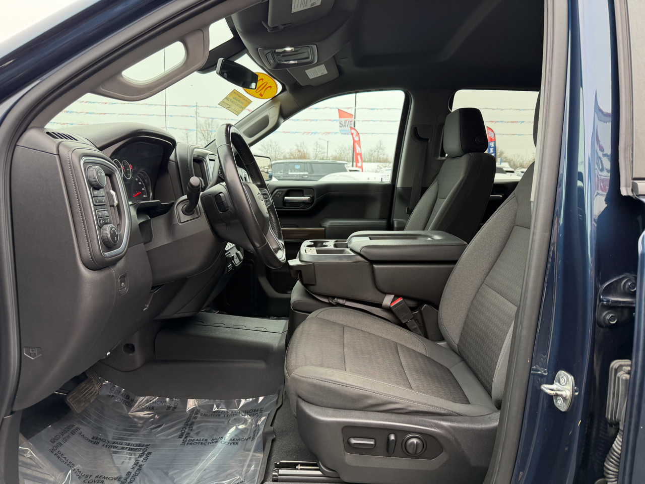 Chevrolet Silverado 1500 4WD Crew Cab 147" RST 2021