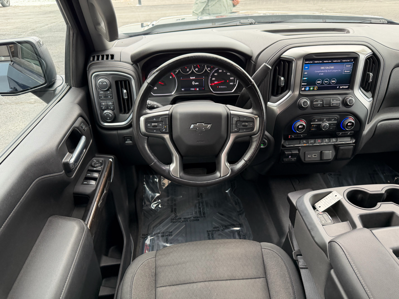 Chevrolet Silverado 1500 4WD Crew Cab 147" RST 2021