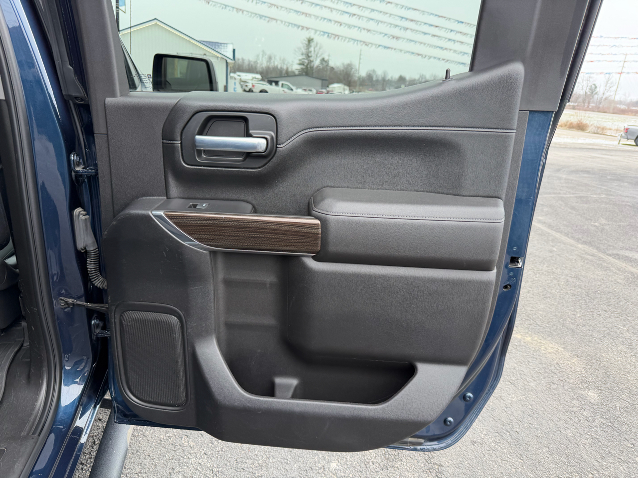 Chevrolet Silverado 1500 4WD Crew Cab 147" RST 2021