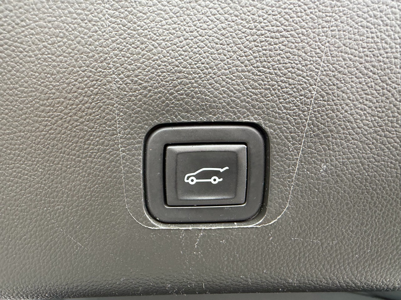 Chevrolet Traverse AWD 4dr High Country 2023