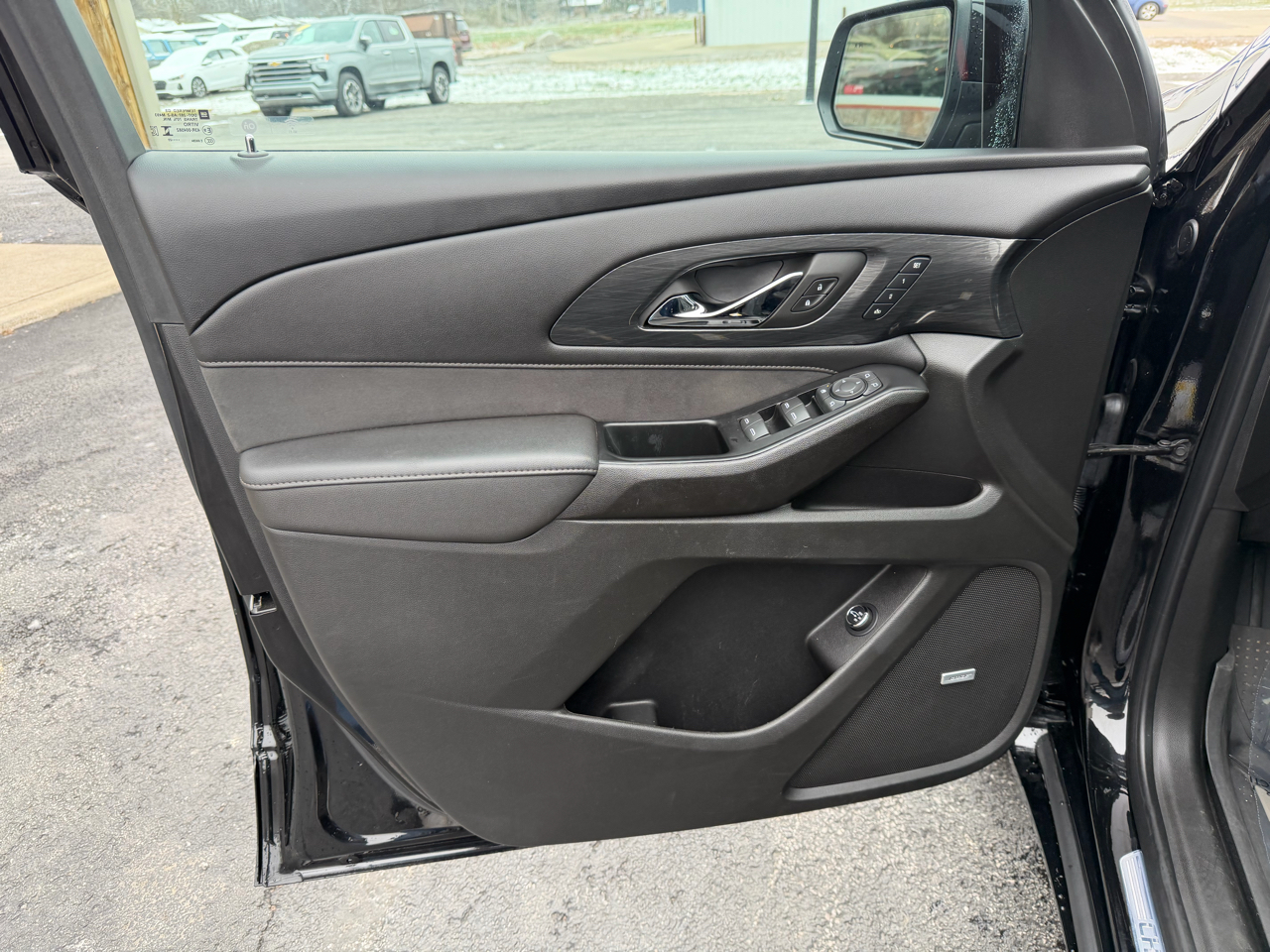 Chevrolet Traverse AWD 4dr High Country 2023