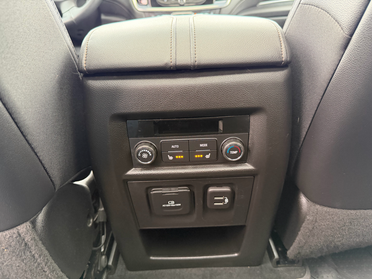 Chevrolet Traverse AWD 4dr High Country 2023