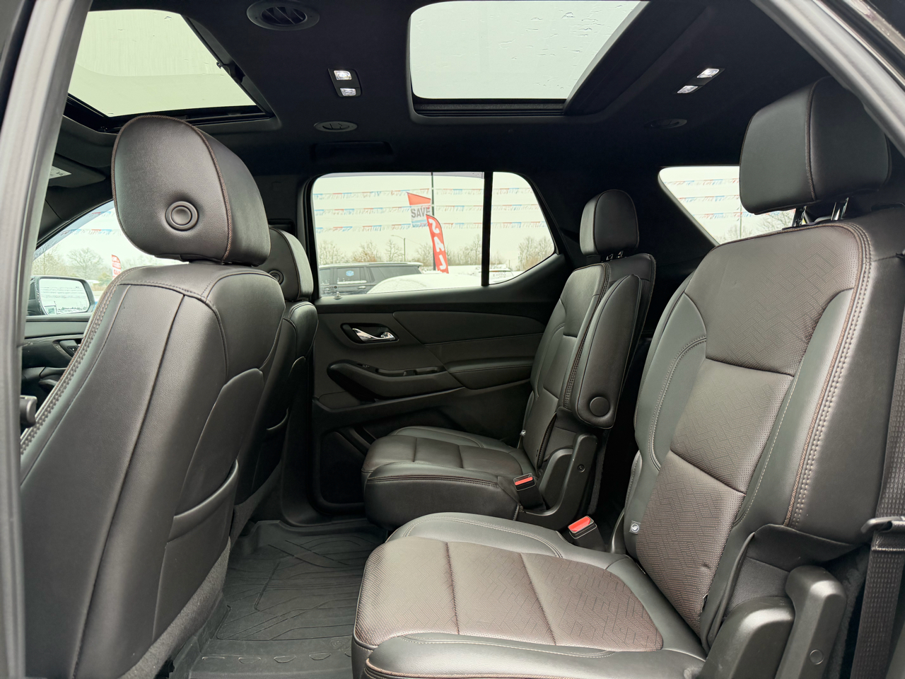 Chevrolet Traverse AWD 4dr High Country 2023