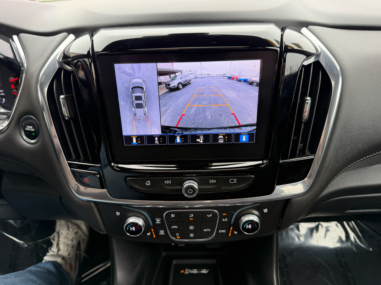 Chevrolet Traverse AWD 4dr High Country 2023