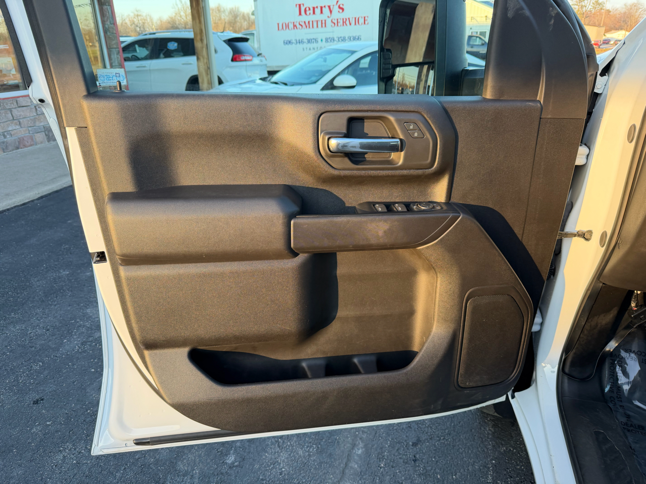 Chevrolet Silverado 3500HD 4WD Crew Cab 172" Work Truck 2024