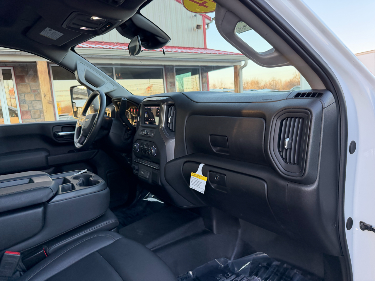 Chevrolet Silverado 3500HD 4WD Crew Cab 172" Work Truck 2024