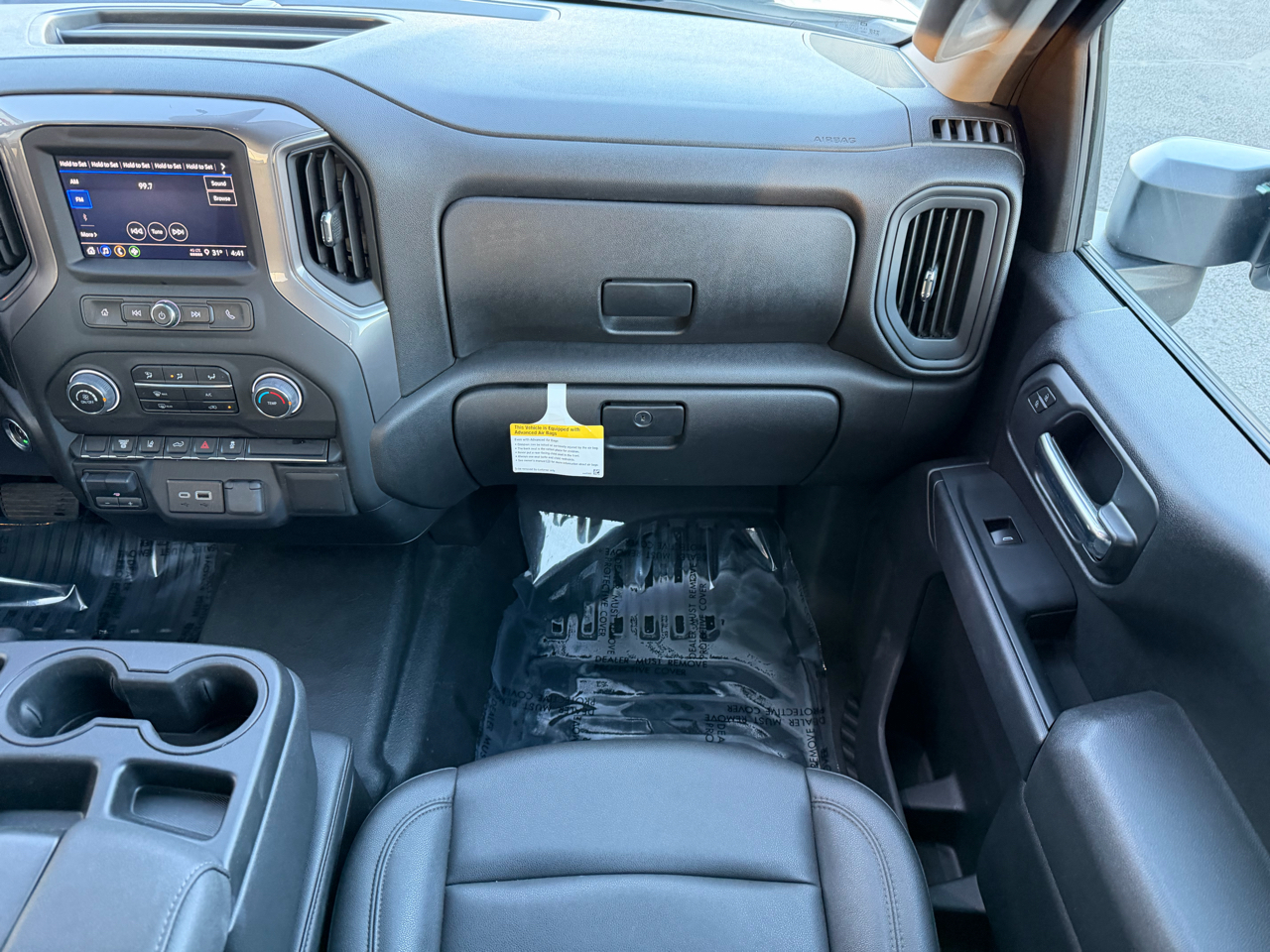 Chevrolet Silverado 3500HD 4WD Crew Cab 172" Work Truck 2024