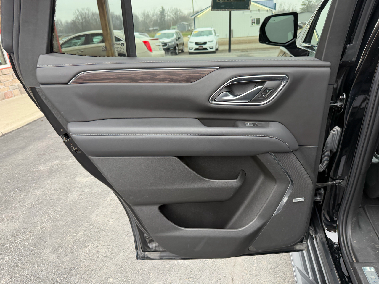 Chevrolet Tahoe 4WD 4dr LT 2022