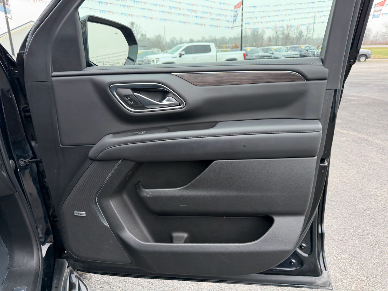 Chevrolet Tahoe 4WD 4dr LT 2022