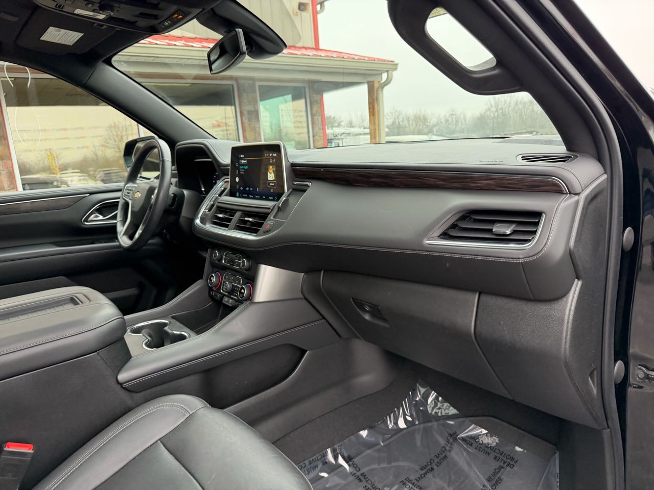 Chevrolet Tahoe 4WD 4dr LT 2022