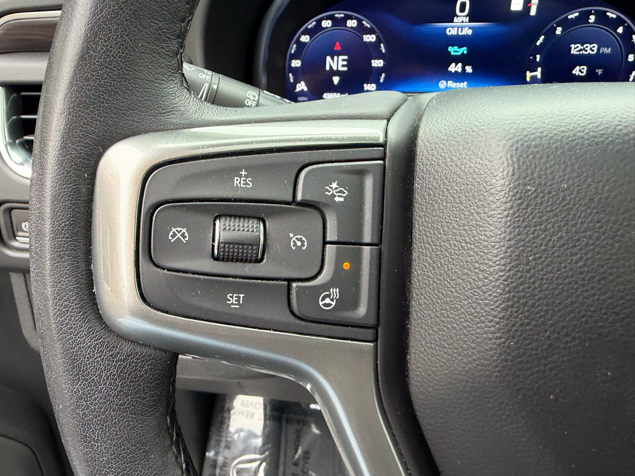 Chevrolet Tahoe 4WD 4dr LT 2022