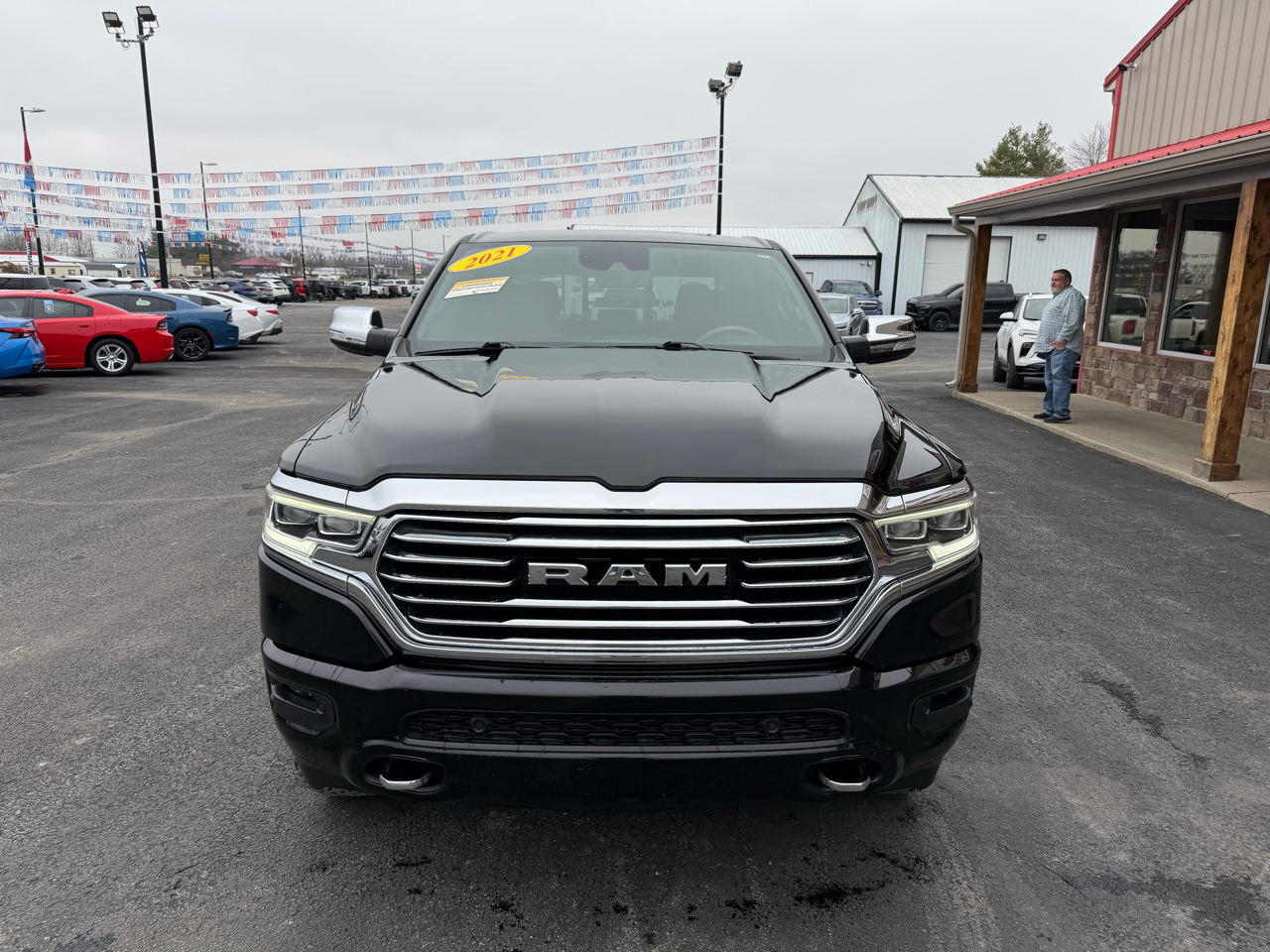 RAM 1500 Longhorn 4x4 Crew Cab 5'7" Box 2021