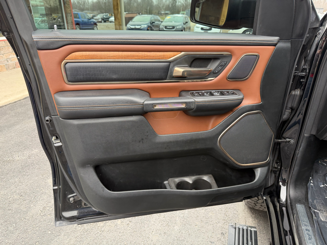 RAM 1500 Longhorn 4x4 Crew Cab 5'7" Box 2021