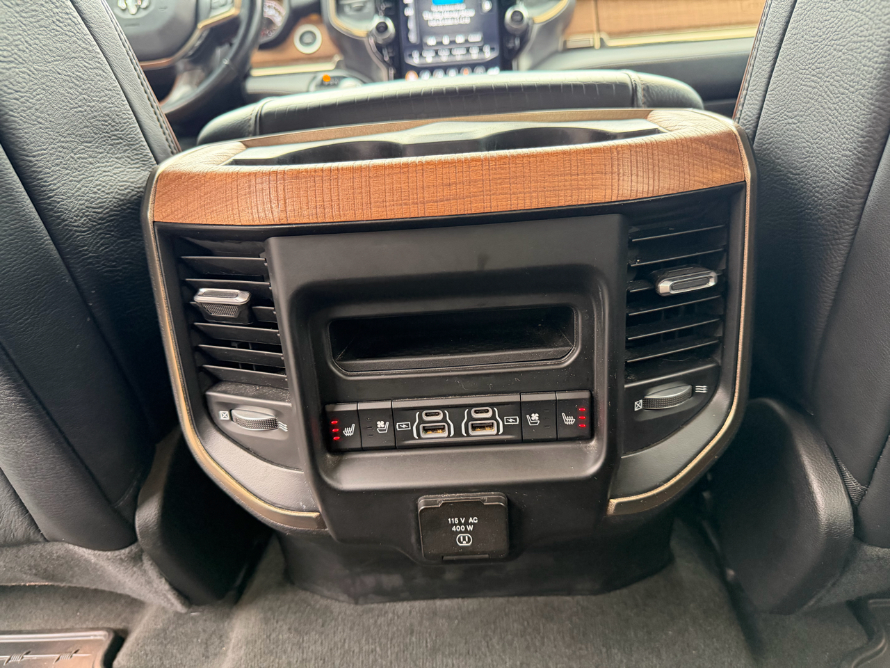 RAM 1500 Longhorn 4x4 Crew Cab 5'7" Box 2021