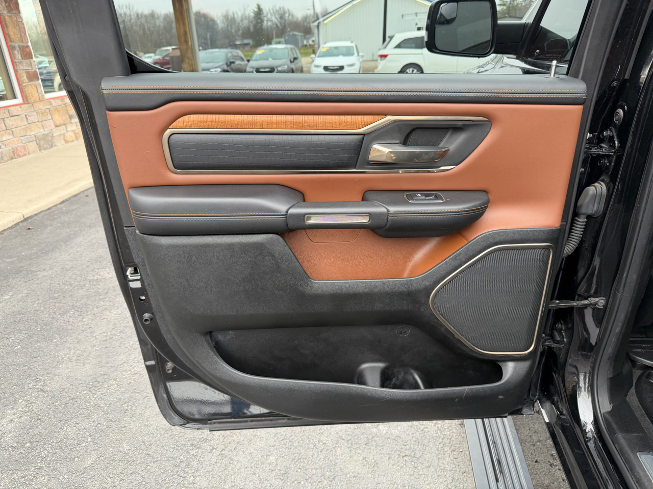 RAM 1500 Longhorn 4x4 Crew Cab 5'7" Box 2021