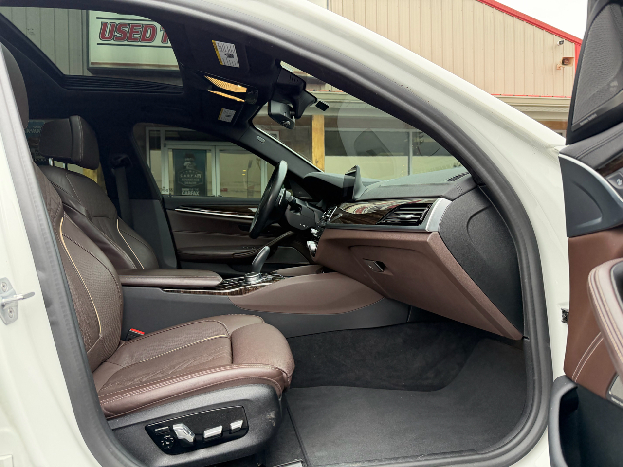 BMW 5 Series 530i xDrive Sedan 2020