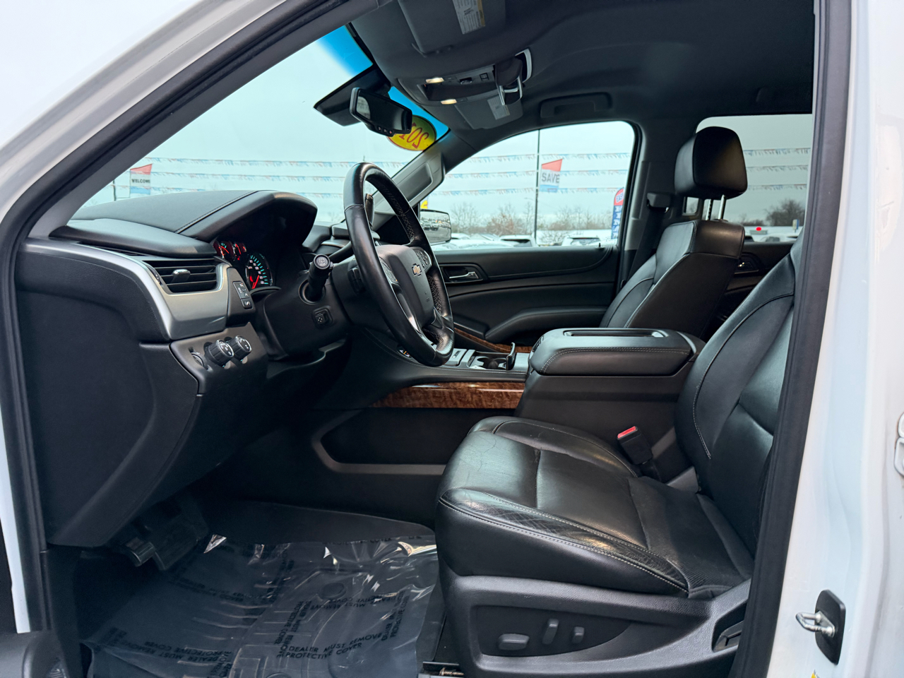 Chevrolet Tahoe 4WD 4dr Premier 2017