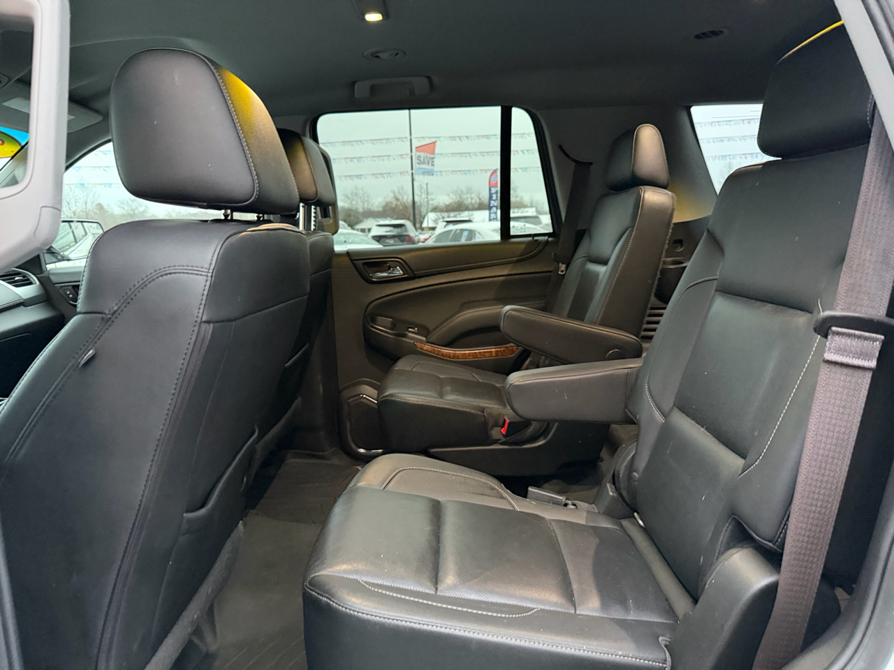 Chevrolet Tahoe 4WD 4dr Premier 2017