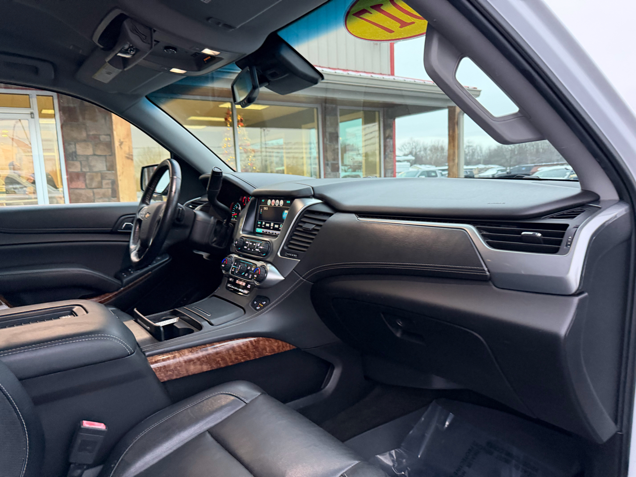 Chevrolet Tahoe 4WD 4dr Premier 2017