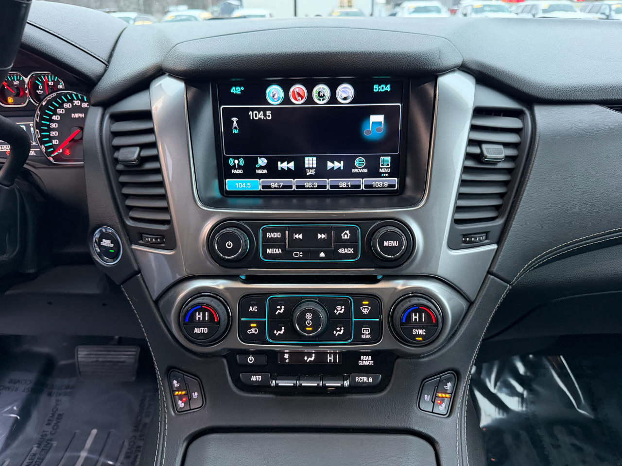 Chevrolet Tahoe 4WD 4dr Premier 2017