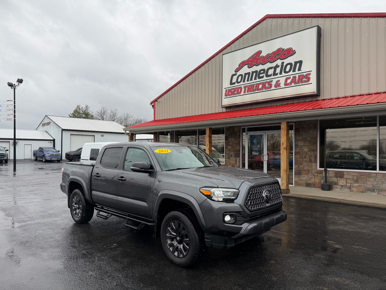 2021 Toyota Tacoma 4WD Limited Double Cab 5' Bed V6 AT (Natl)