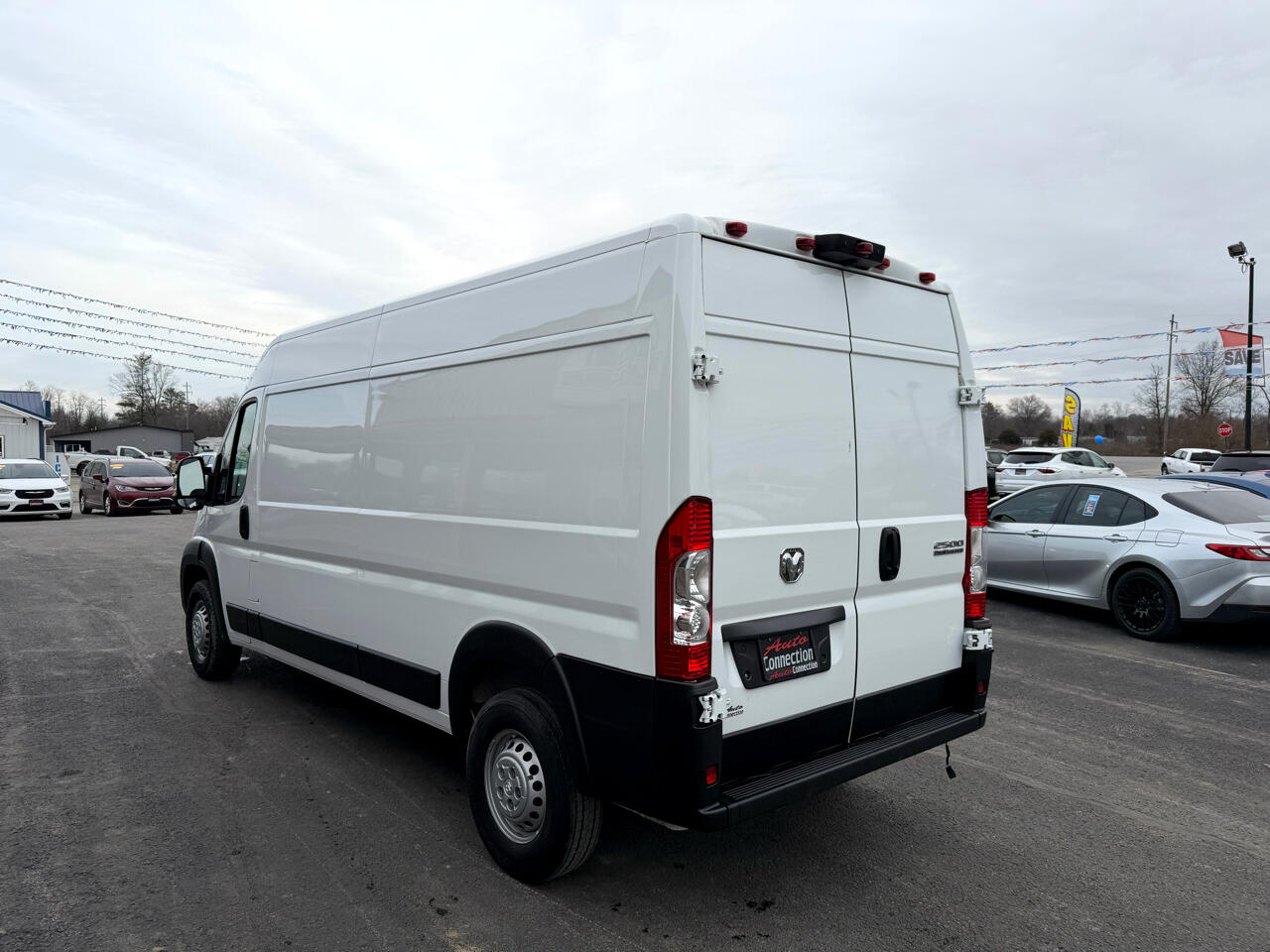 RAM ProMaster Cargo Van Tradesman 2500 High Roof 159" WB w/Pass Seat 2024