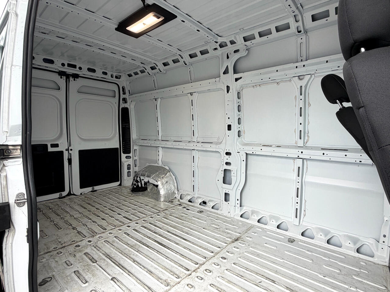 RAM ProMaster Cargo Van Tradesman 2500 High Roof 159" WB w/Pass Seat 2024