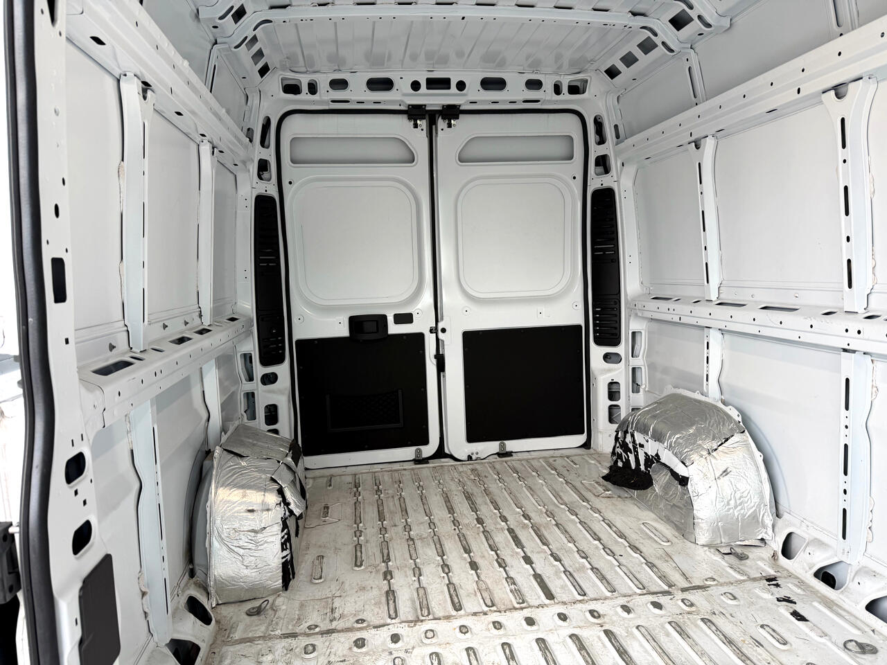 RAM ProMaster Cargo Van Tradesman 2500 High Roof 159" WB w/Pass Seat 2024