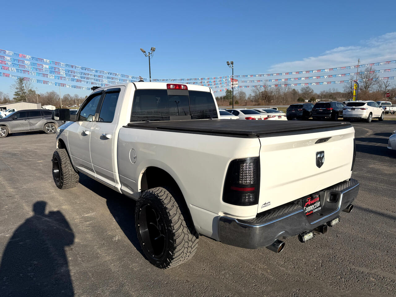 RAM 1500 2WD Quad Cab 140.5" Big Horn 2016