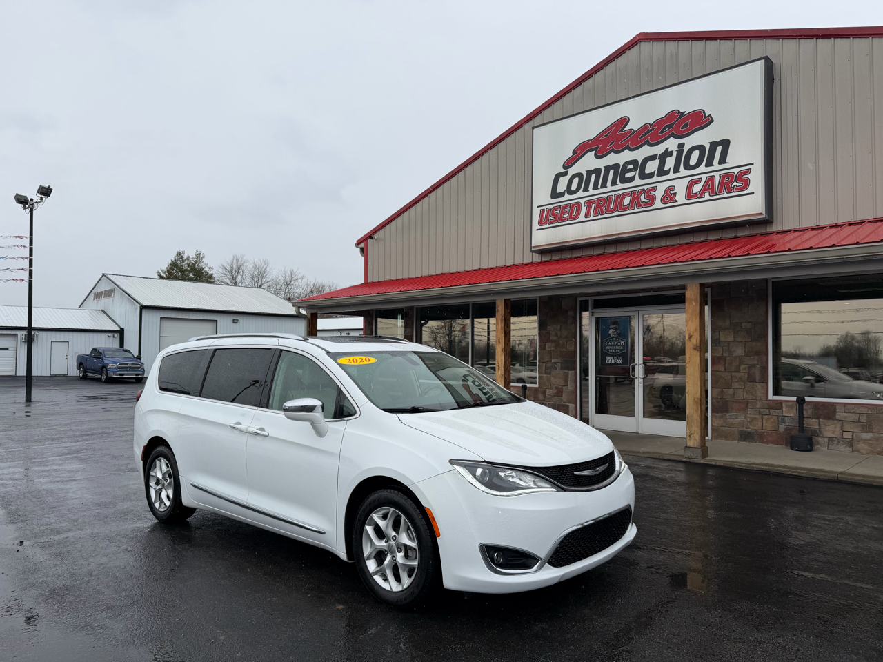 Chrysler Pacifica Limited FWD 2020