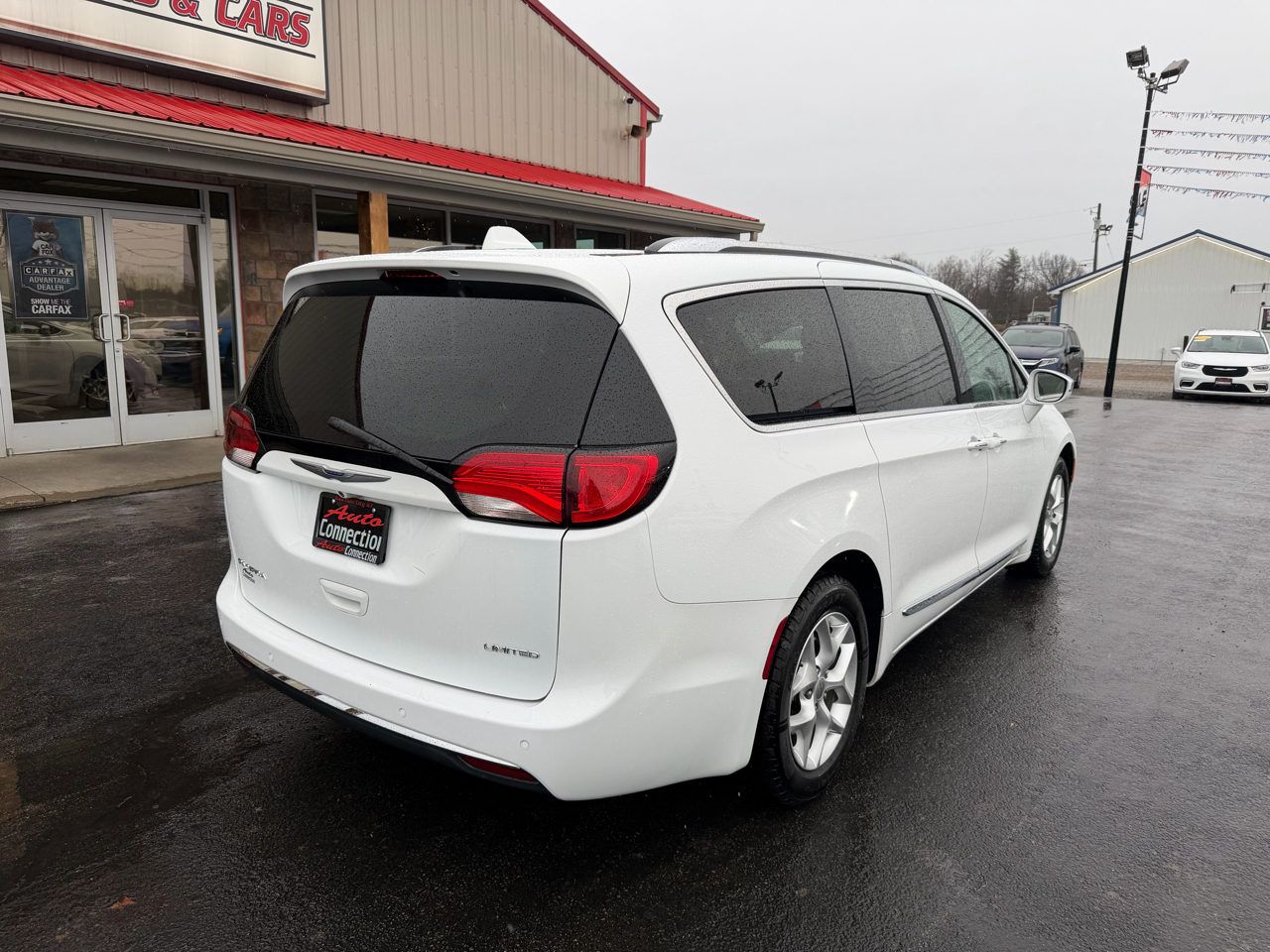 Chrysler Pacifica Limited FWD 2020